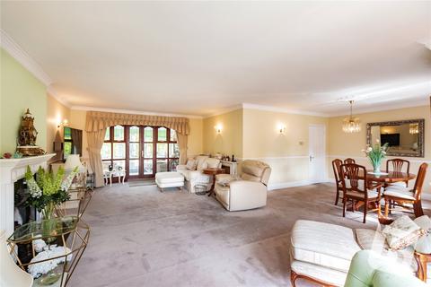 3 bedroom detached bungalow for sale, Meadow Way, Wickford, Essex, SS12
