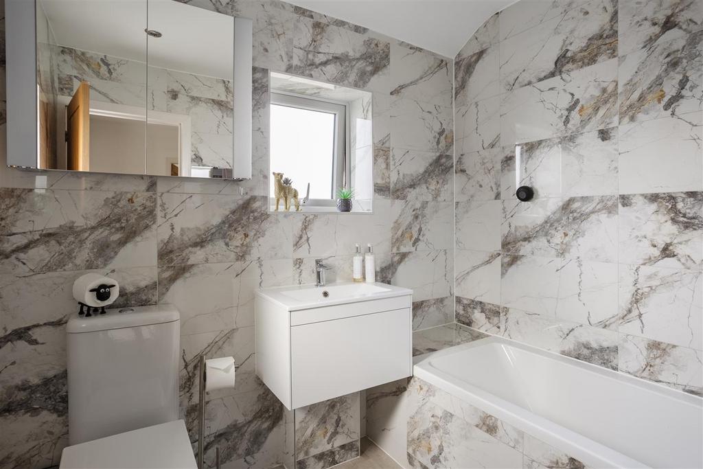 Family bathroom
