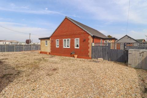 2 bedroom detached bungalow for sale, Eastoke Avenue, Hayling Island