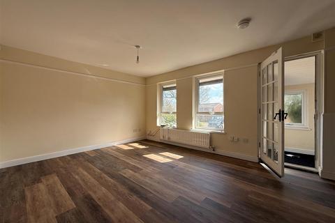 3 bedroom end of terrace house for sale, Harlech Close, Birmingham