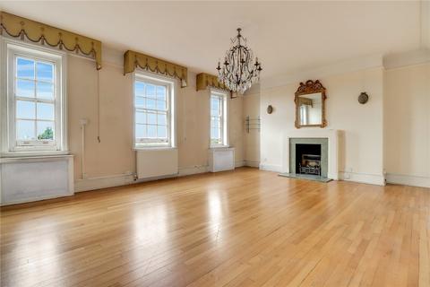 48 Campden Hill Gate, London, W8 7QJ