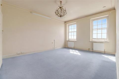 48 Campden Hill Gate, London, W8 7QJ