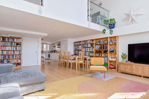 3 bedroom maisonette for sale, Richmond Terrace, Brighton