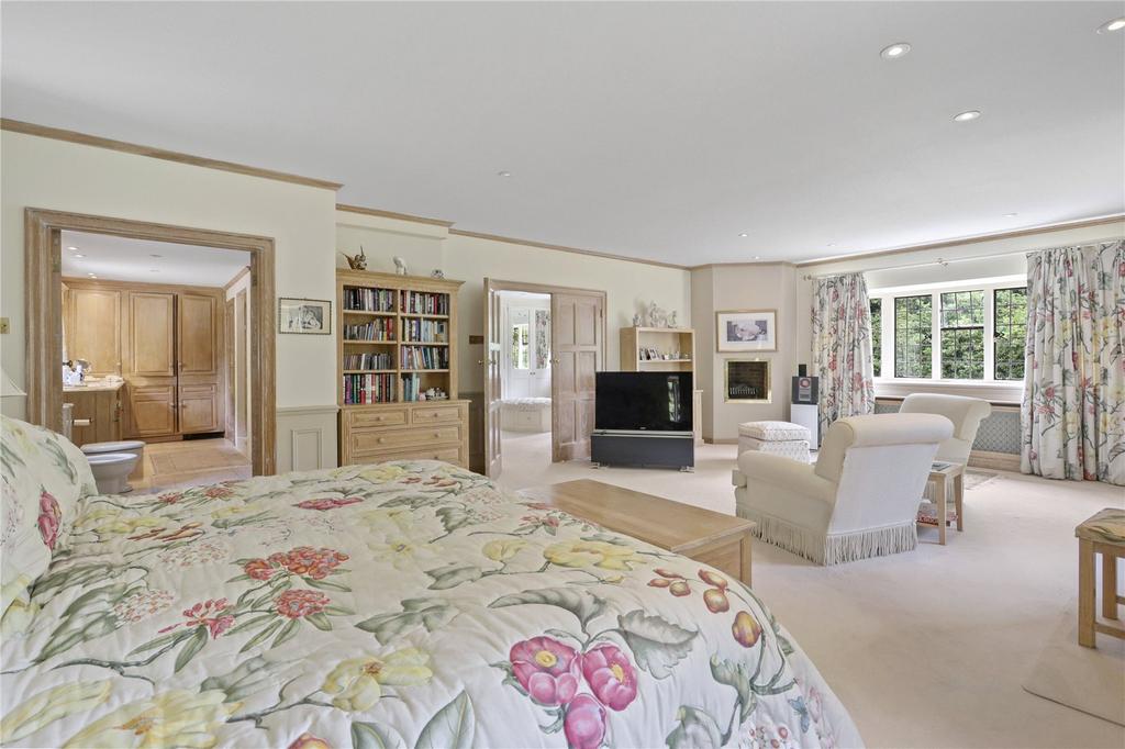Main Bedroom