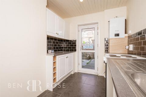 25 Coniston Road, Chorley, PR7 2JA