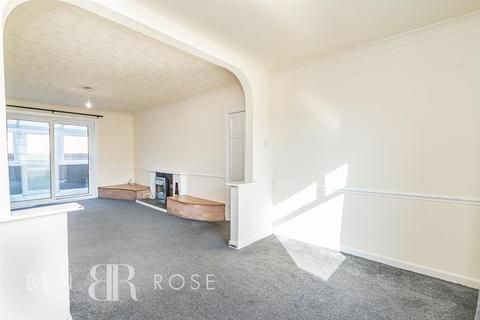 25 Coniston Road, Chorley, PR7 2JA