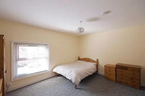 5 bedroom house share to rent, Denmark Road