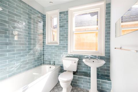 3 bedroom apartment to rent, Lower Oldfield Park, Bath BA2