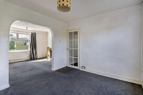 8 Mostyn Gardens, Parkgate, Neston, CH64 6SS