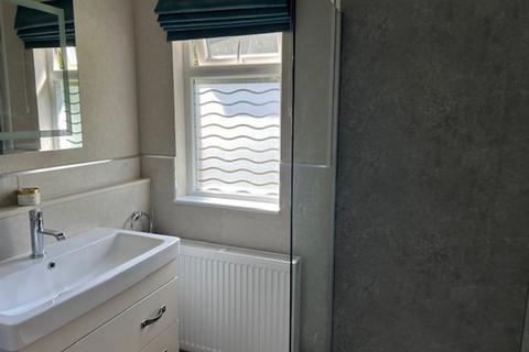 2 bedroom mobile home for sale, 210 Fangrove Park KT16 0BT