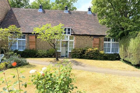 1 bedroom apartment for sale, Hertswood Court, Hillside Gardens, Barnet, EN5