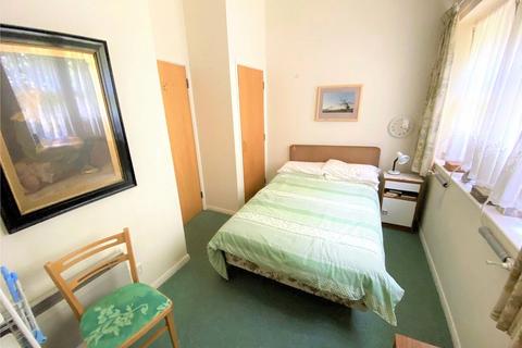 1 bedroom apartment for sale, Hertswood Court, Hillside Gardens, Barnet, EN5