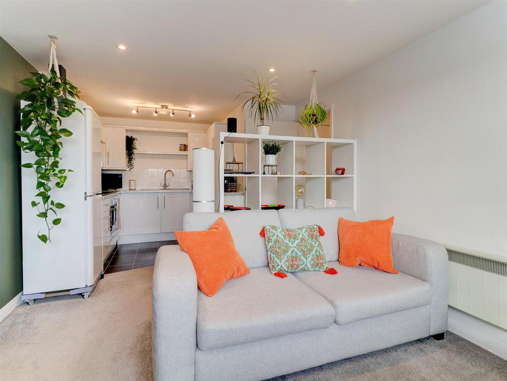 Living/Dining Area
