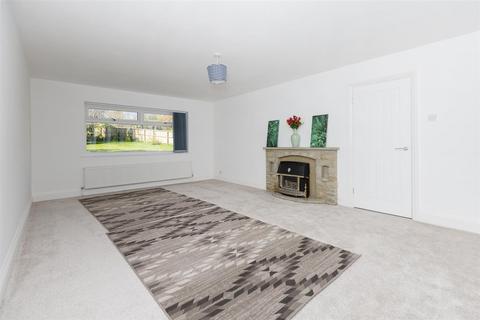 5 bedroom detached house for sale, The Fairway, Fixby, Huddersfield