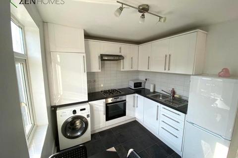 2 bedroom flat to rent, London W9