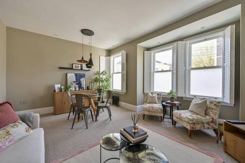 3a Lebanon Road, London, SW18 1RE
