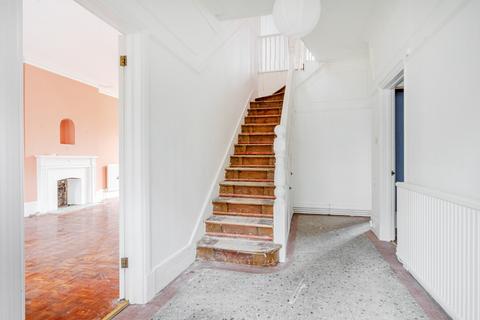 4 bedroom semi-detached house for sale, Aldersbrook Road, London E12