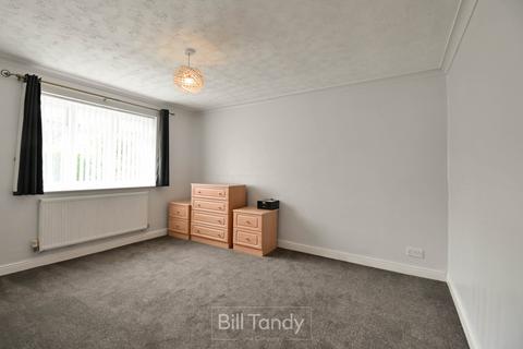 2 bedroom detached bungalow for sale, Hillmorton Road, Sutton Coldfield, B74