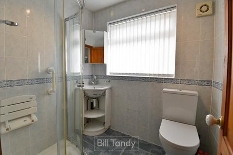 2 bedroom detached bungalow for sale, Hillmorton Road, Sutton Coldfield, B74