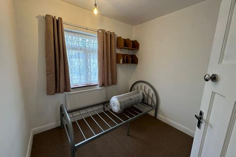 undefined, Bear Road, Feltham TW13