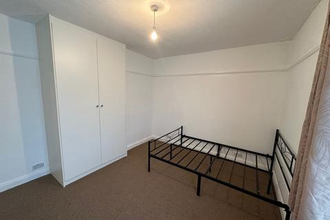 undefined, Bear Road, Feltham TW13