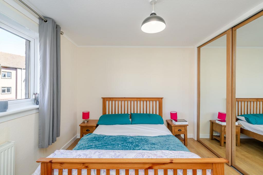Bed 1