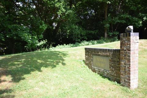 2 bedroom end of terrace house to rent, Broad Ha'penny, Boundstone, FARNHAM, GU10