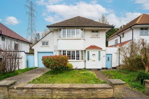 St Thomas Drive, Pinner, HA5