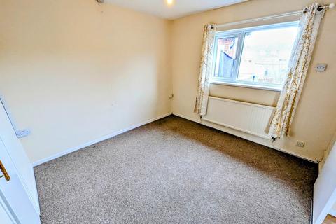 1 bedroom flat to rent, Howe Circle, Newport,