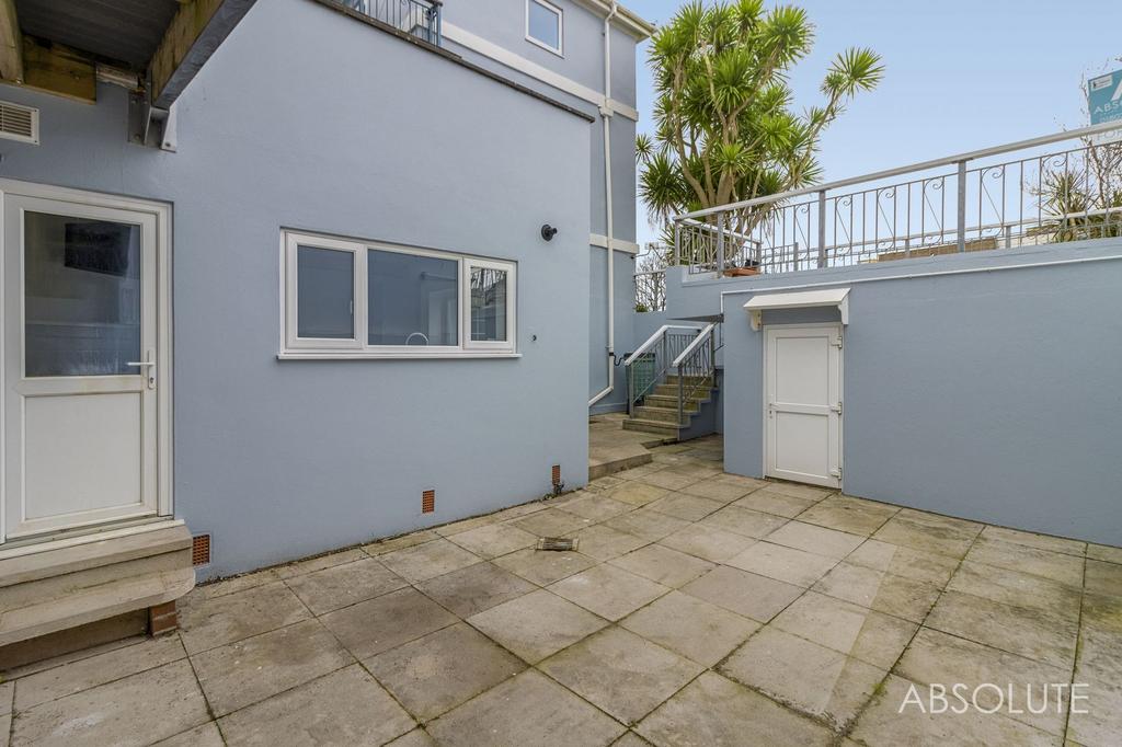 Front courtyard