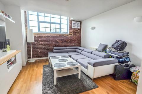 2 bedroom duplex for sale, North Block, The Railstore, RM2