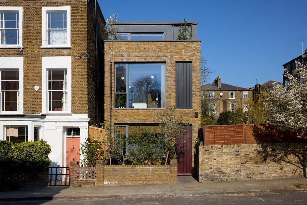273611   tmh st paul's crescent 03.jpg