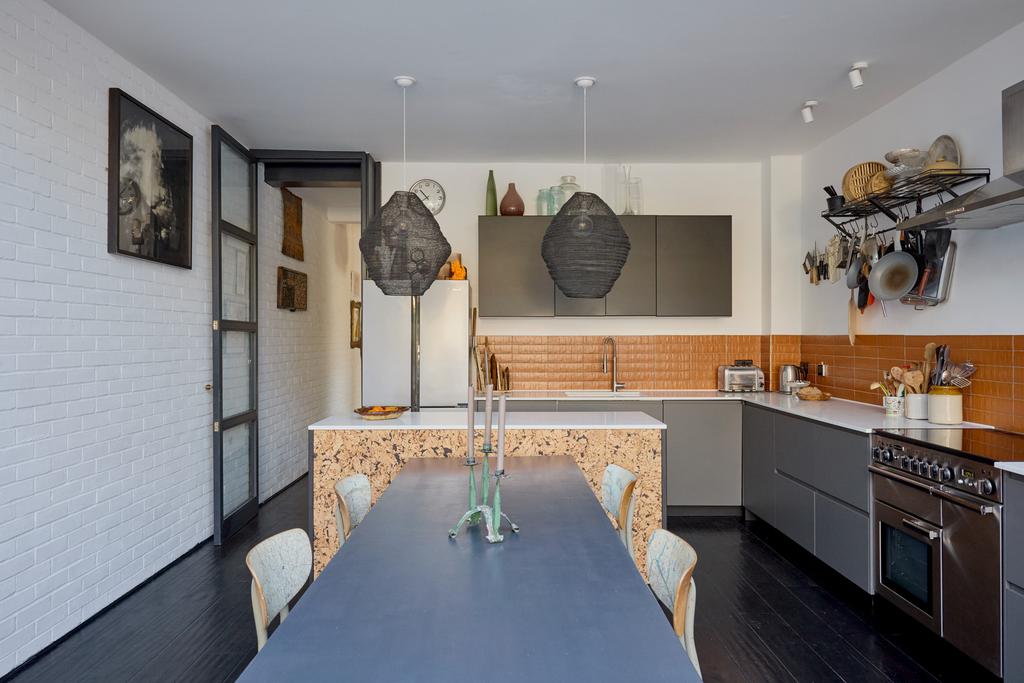 273616   tmh st paul's crescent 08.jpg