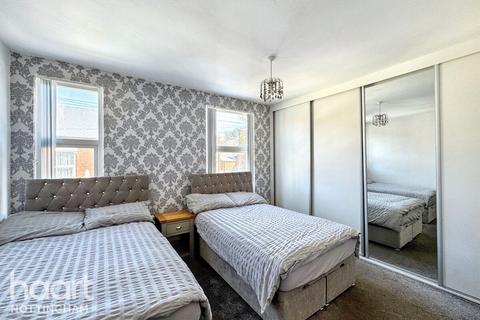 5 Baden Powell Road, Nottingham, NG2 4GA