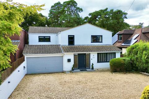 Soldiers Rise, Finchampstead, Wokingham, Berkshire, RG40