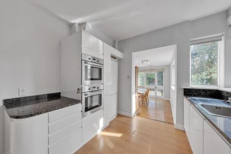 85138 flat dunstan road london nw11 8ag 4 L IMG 22