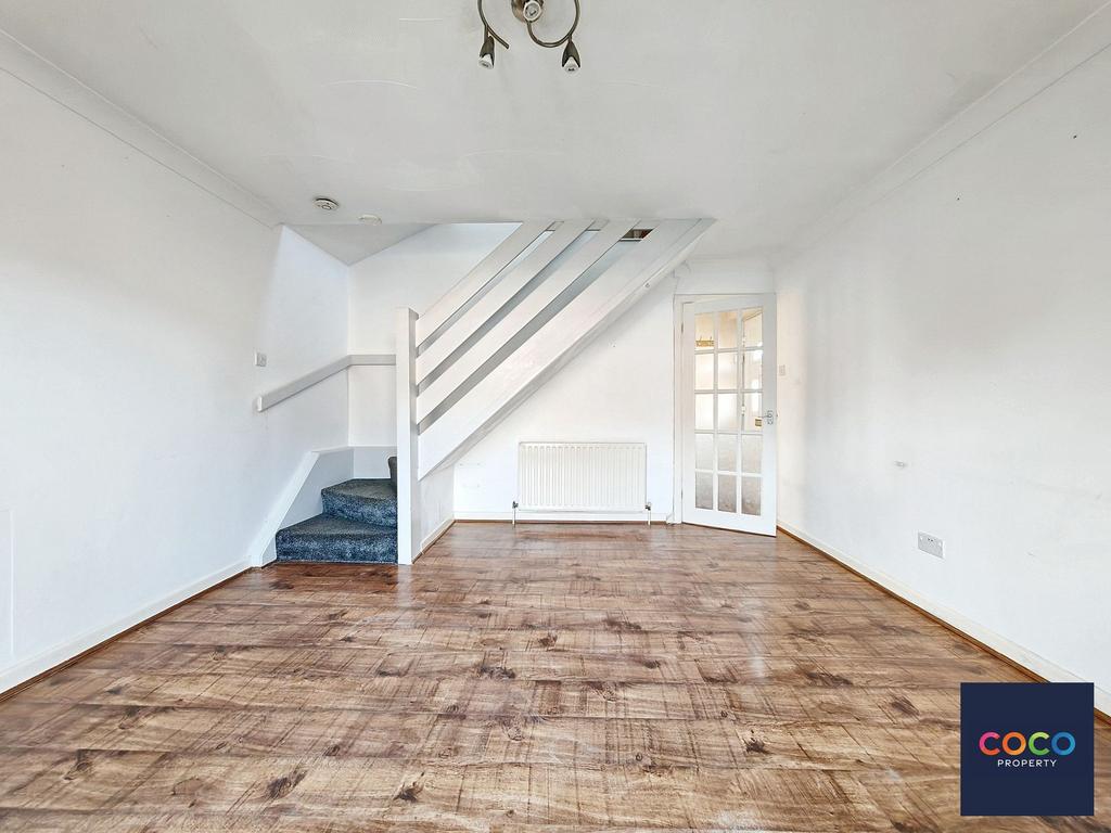 Living Room to rear