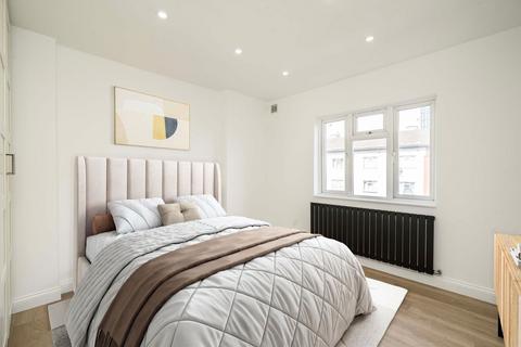 3 bedroom flat to rent, Rosebank Way, London W3