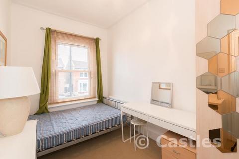 3 bedroom flat to rent, Alexandra Road, Hornsey, N8
