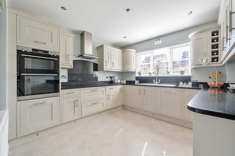 4 bedroom detached house for sale, Sir Lancelot Close, Chandler's Ford, Hampshire, SO53