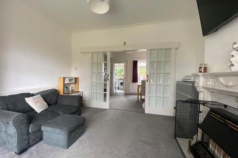 3 bedroom terraced house for sale, Cleckheaton Road, Low Moor, Bradford, BD12