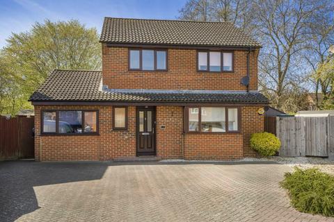 4 bedroom house for sale, Eden Way, Bicester