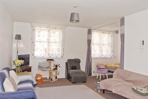 2 bedroom flat for sale, Sockburn Close, Hamilton, Leicester, LE5