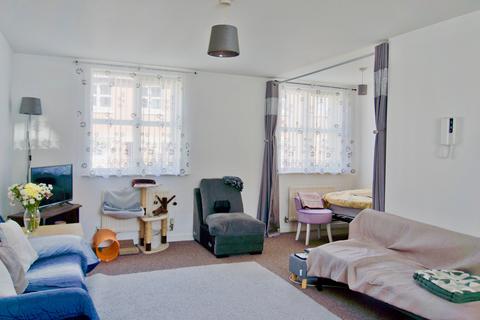 2 bedroom flat for sale, Sockburn Close, Hamilton, Leicester, LE5