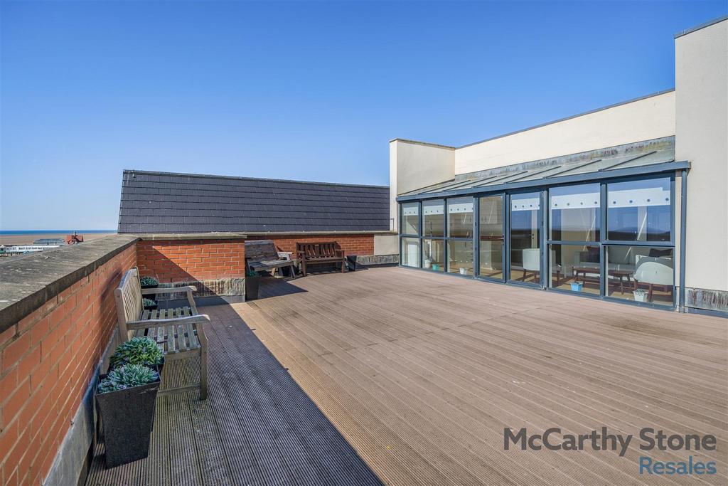 8642688-exterior02.jpg