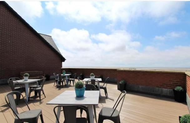 Roof terrace 2.png