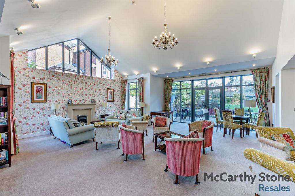 Homeowners Lounge
