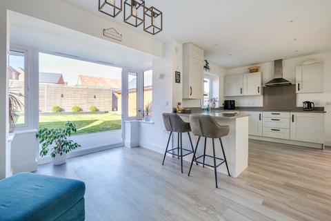 21 Braxells Road, Botley, Southampton, SO32 2RX