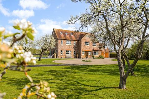 Equestrian property for sale, Moor End, Eaton Bray, Dunstable, Bedfordshire, LU6