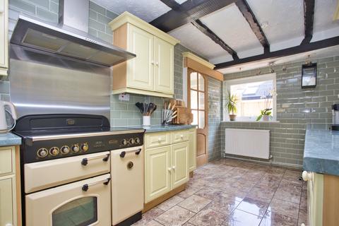 undefined, Castlemount Road, Dover, Kent, CT16